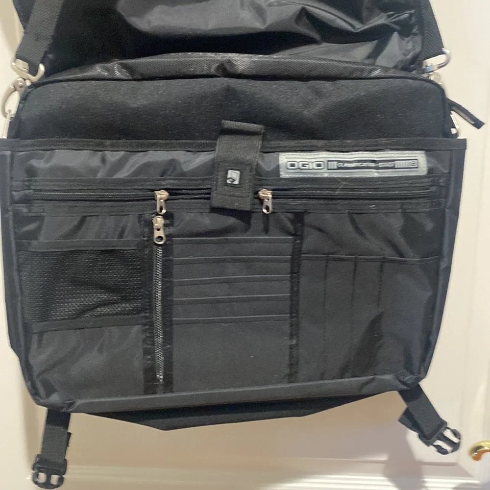 OGIO Corporate Canvas Nylon Computer Messenger Bag Classification 03570 $150 NWT